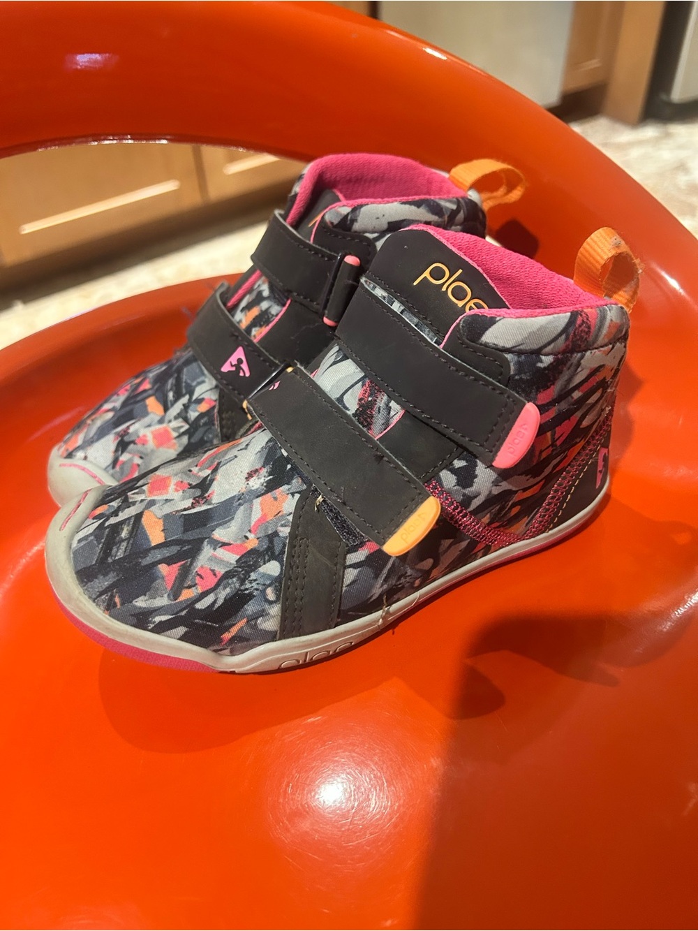 PLAE Max Kids sz 11.5 High-Top Sneakers in Pink Grey & Orange sneaker boots